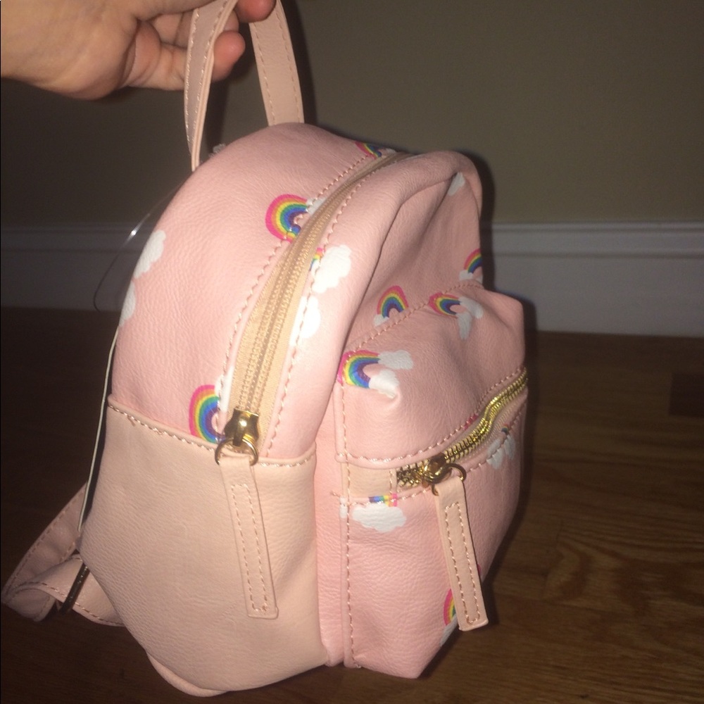 Tiny backpack!